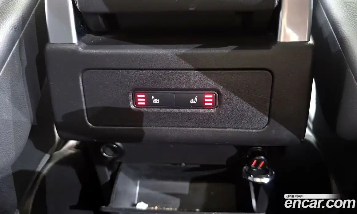 Land Rover Discovery 2018 2.0 Автомат в Москве № 213461, фото 16