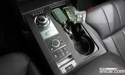 Land Rover Discovery 2018 2.0 Автомат в Москве № 213461, миниатюра 4