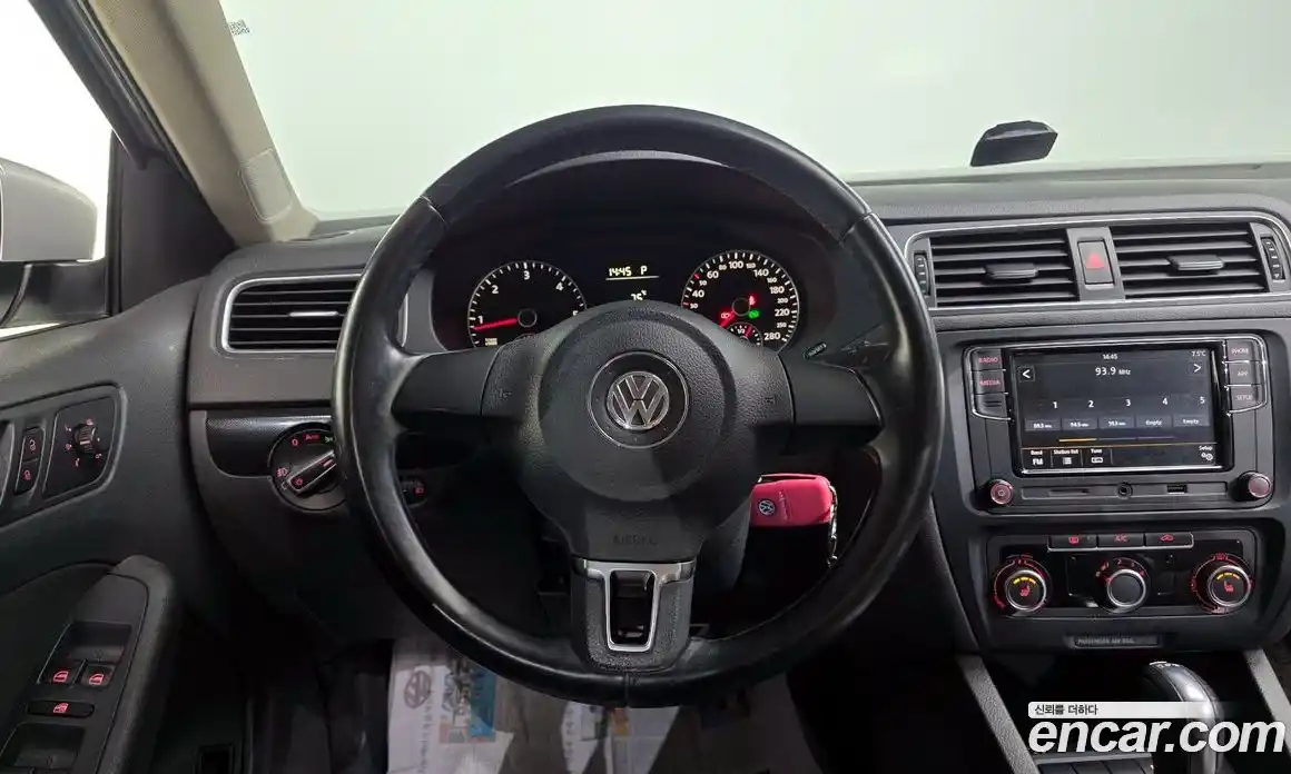 Volkswagen Jetta 2013 1.6 Автомат в Москве № 215373, фото 16