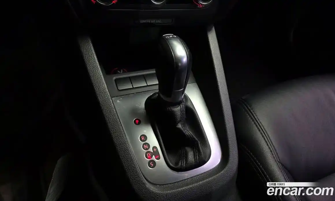 Volkswagen Jetta 2013 1.6 Автомат в Москве № 215373, фото 10