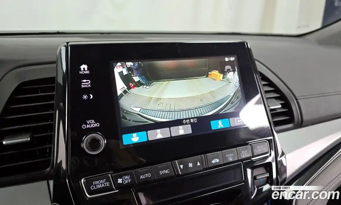 Honda Odyssey 2019 3.5 Автомат в Москве № 215680, фото 4