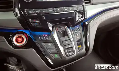 Honda Odyssey 2019 3.5 Автомат в Москве № 215680, миниатюра 6