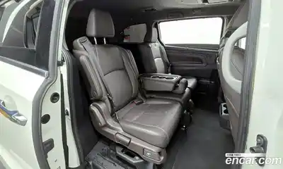 Honda Odyssey 2019 3.5 Автомат в Москве № 215680, миниатюра 10