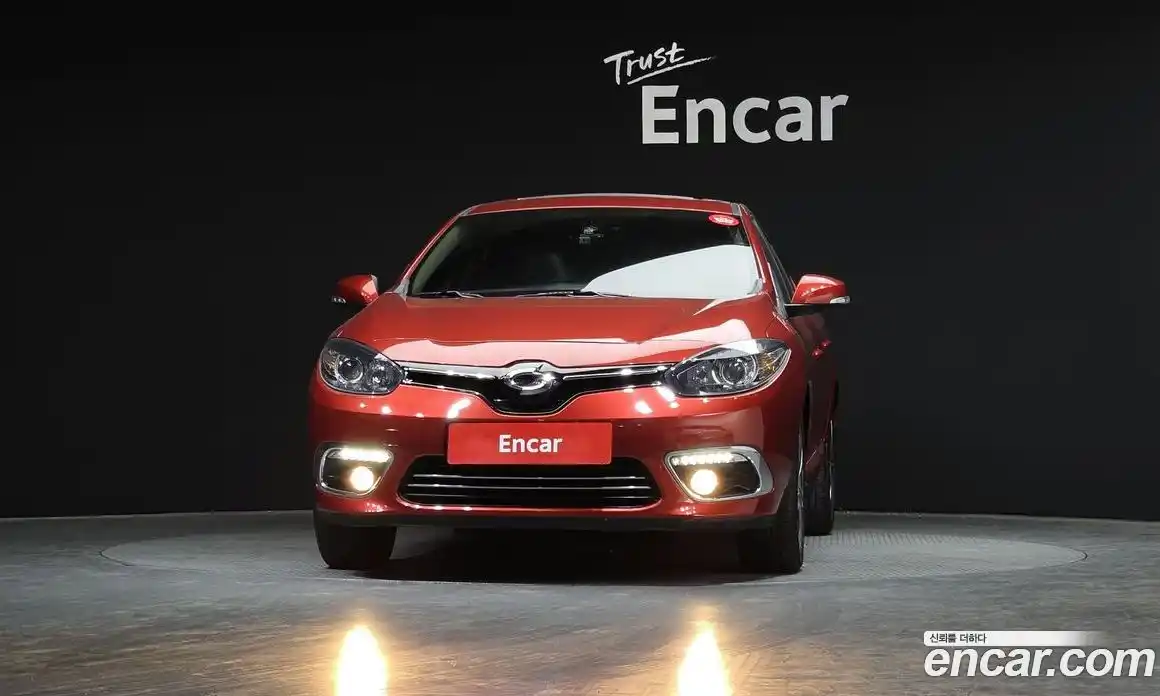 Renault SM3 2015 1.6 Автомат в Москве № 221472, фото 1