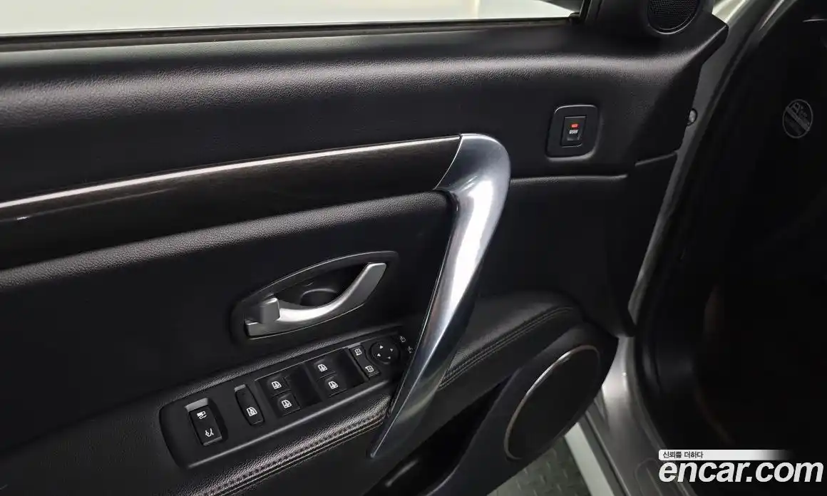 Renault SM7 2014 2.5 Автомат в Москве № 222443, фото 17