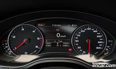 Audi A6 2015 2.0 Автомат в Москве № 224409, миниатюра 2