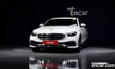 Mercedes-Benz E-Class 2021 2.0 Автомат в Москве № 226200, миниатюра 9
