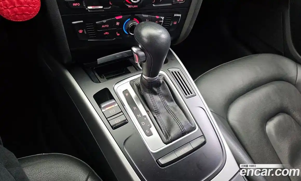 Audi A4 2010 2.0 Автомат в Москве № 229536, фото 17