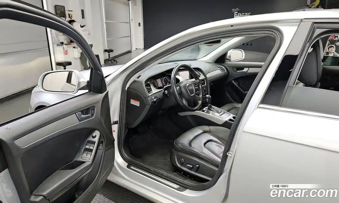 Audi A4 2010 2.0 Автомат в Москве № 229536, фото 10