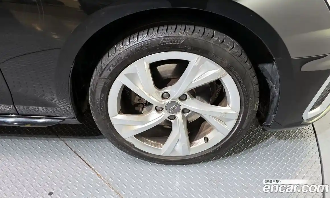 Audi A4 2021 2.0 Автомат в Москве № 230102, фото 17