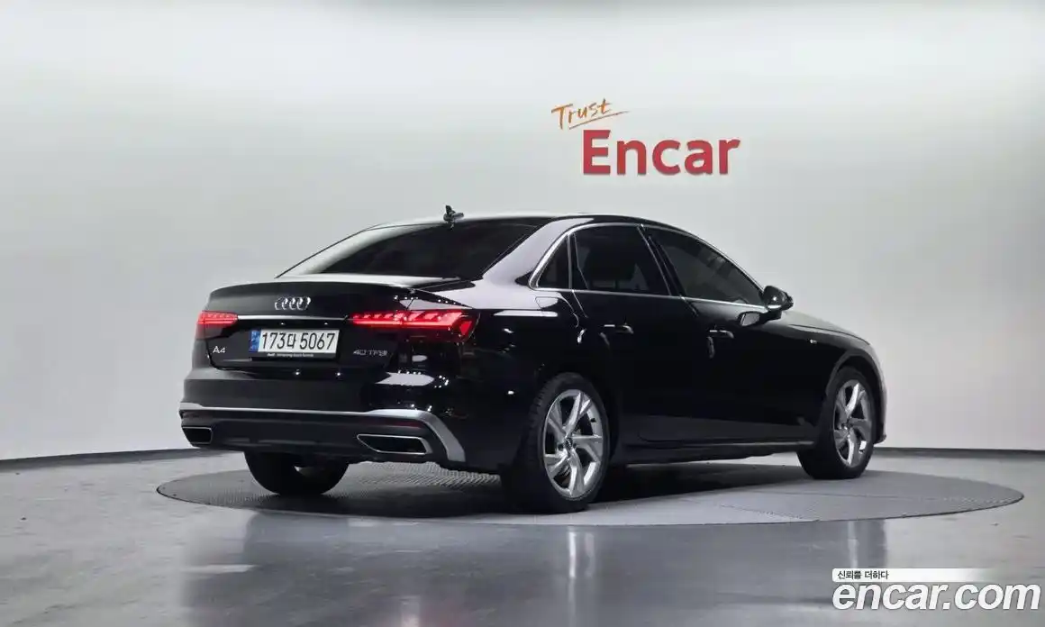 Audi A4 2021 2.0 Автомат в Москве № 230102, фото 3