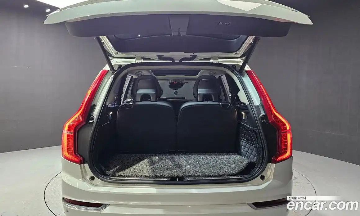 Volvo XC90 2017 2.0 Автомат в Москве № 230614, фото 17