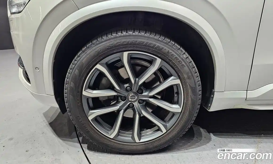 Volvo XC90 2017 2.0 Автомат в Москве № 230614, фото 10