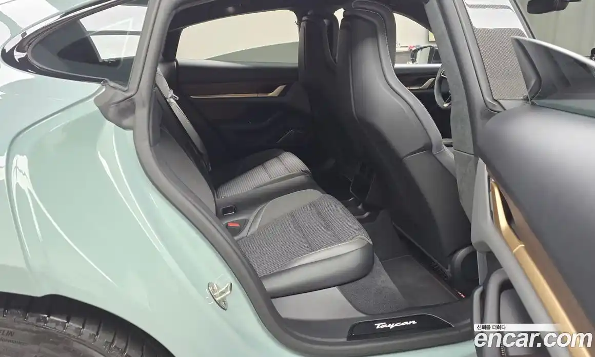 Porsche Taycan 2025 0.1 Автомат в Москве № 230924, фото 14