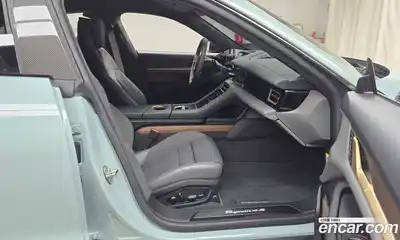 Porsche Taycan 2025 0.1 Автомат в Москве № 230924, миниатюра 2