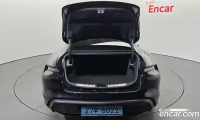 Porsche Taycan 2025 0.1 Автомат в Москве № 230933, миниатюра 4