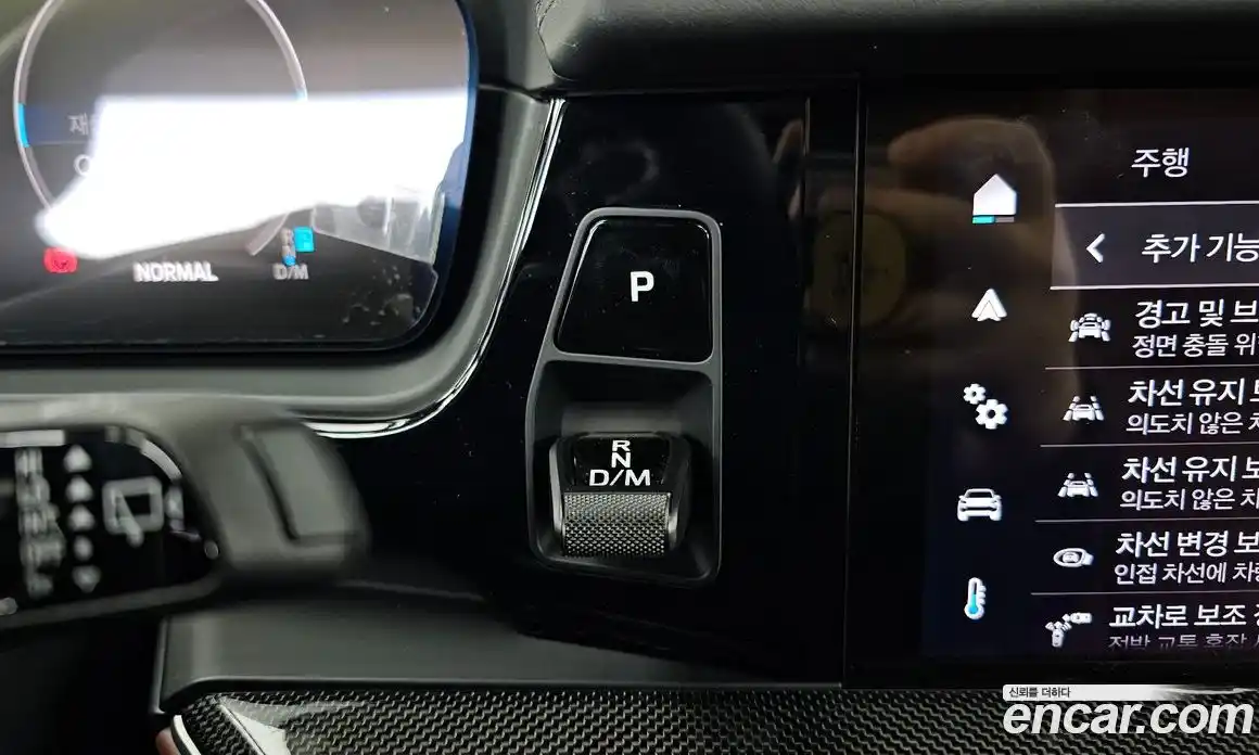 Porsche Cayenne 2024 3.0 Автомат в Москве № 230947, фото 17