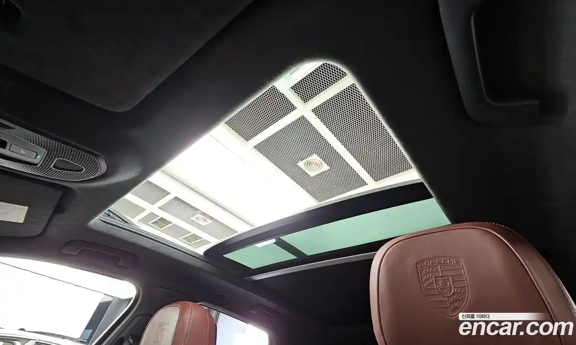 Porsche Cayenne 2024 3.0 Автомат в Москве № 230947, фото 18