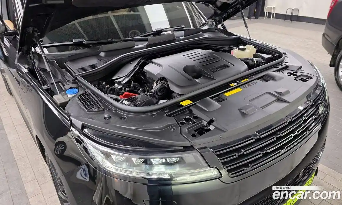 Land Rover Range-Rover Sport 2025 3.0 Автомат в Москве № 231158, фото 9