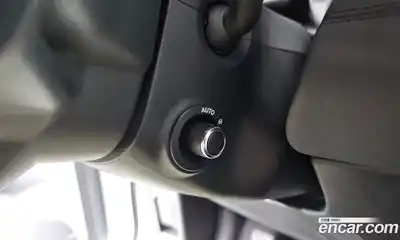 Land Rover Range-Rover Evoque 2022 2.0 Автомат в Москве № 231200, миниатюра 12