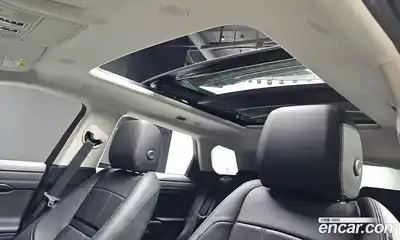 Land Rover Range-Rover Evoque 2022 2.0 Автомат в Москве № 231200, миниатюра 2