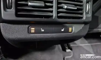 Land Rover Range-Rover Evoque 2022 2.0 Автомат в Москве № 231200, миниатюра 7