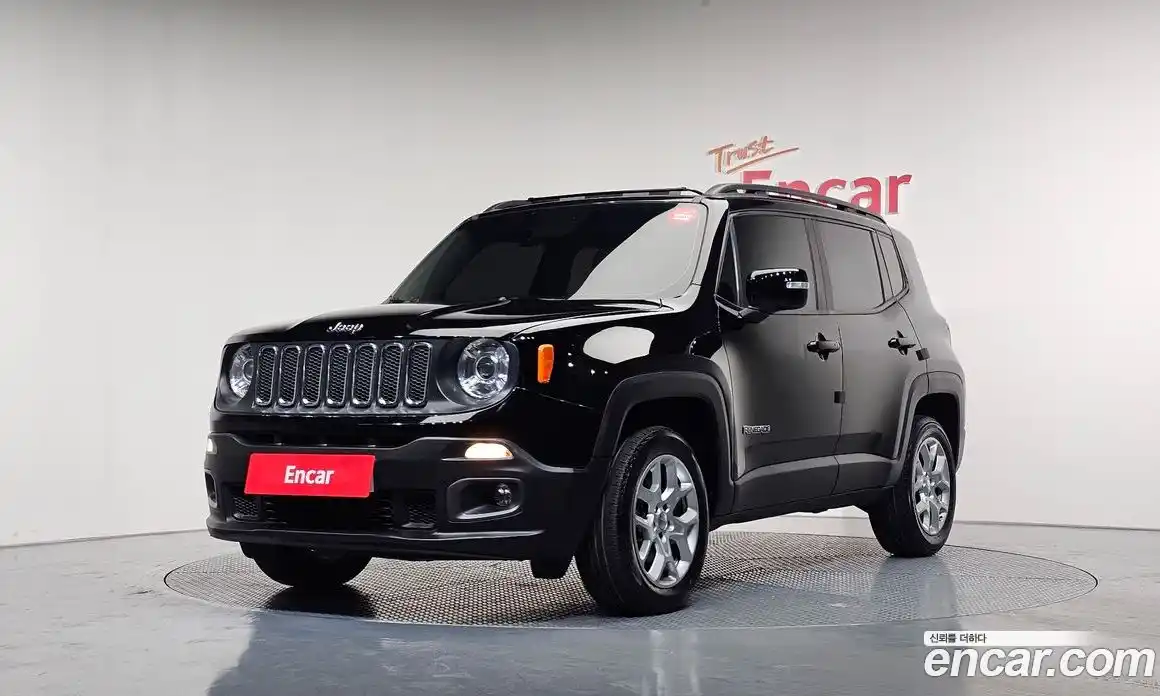 Jeep Renegade 2015 2.0 Автомат в Москве № 232447, фото 11