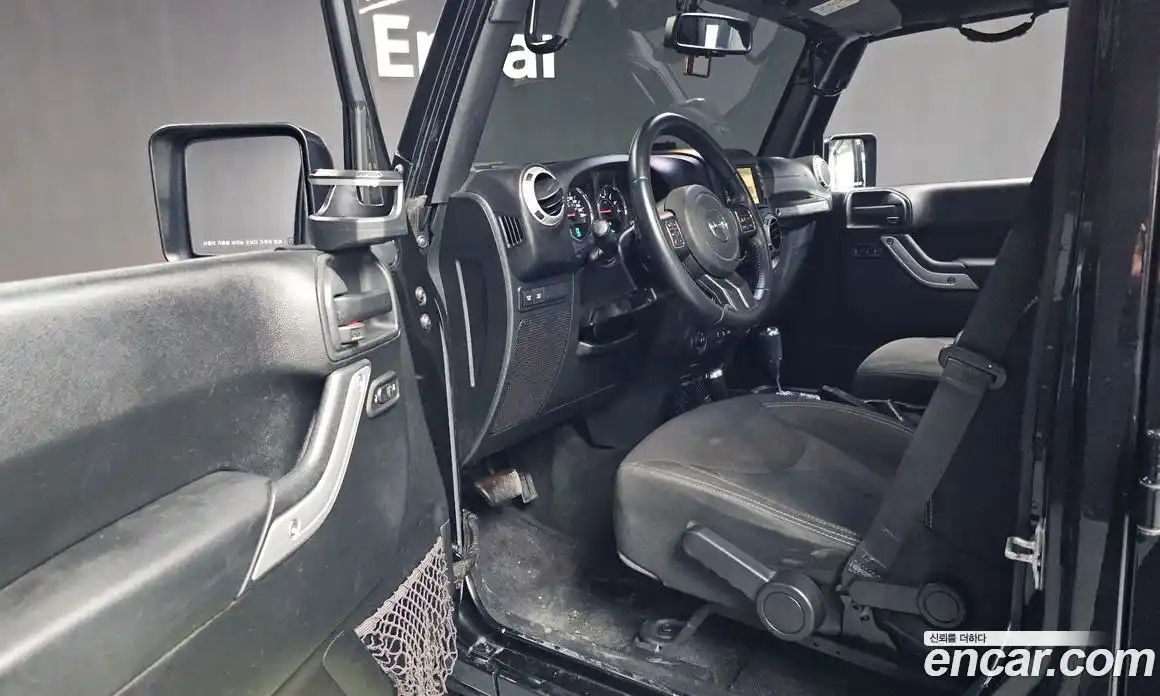 Jeep Wrangler 2017 3.6 Автомат в Москве № 232674, фото 13