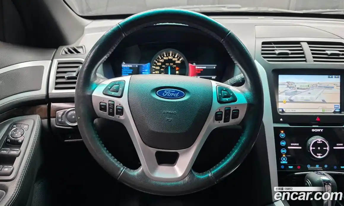 Ford Explorer 2014 3.5 Автомат в Москве № 233298, фото 14