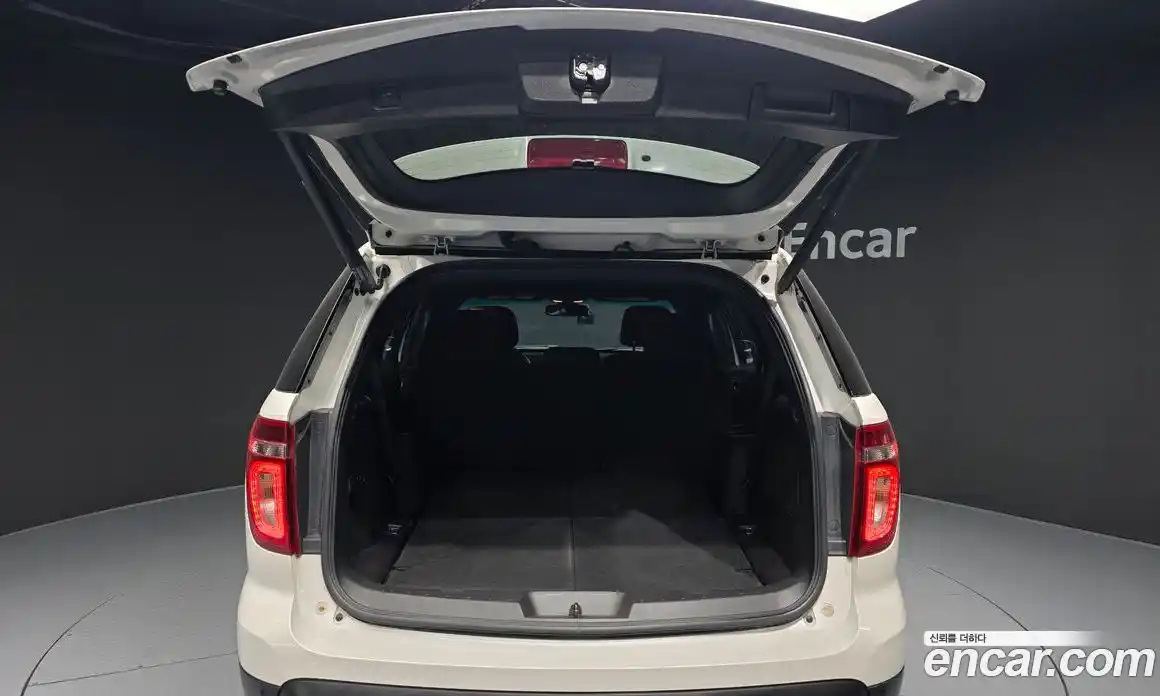 Ford Explorer 2014 3.5 Автомат в Москве № 233298, фото 20