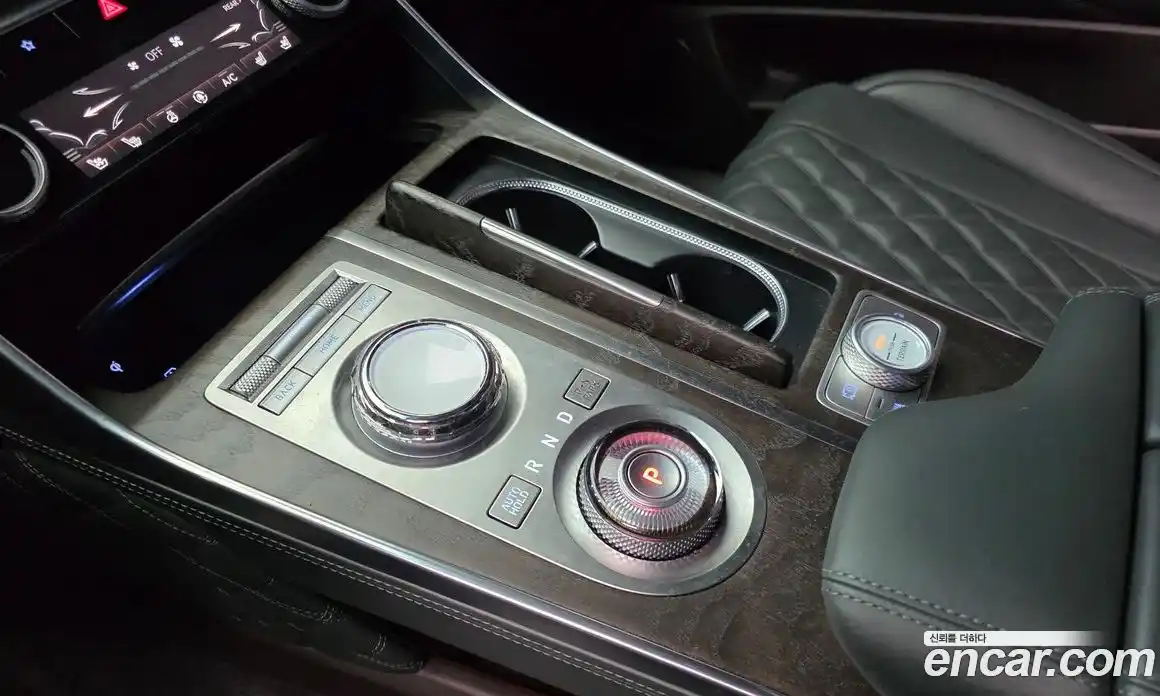 Genesis GV80 2023 2.5 Автомат в Москве № 23449, фото 17