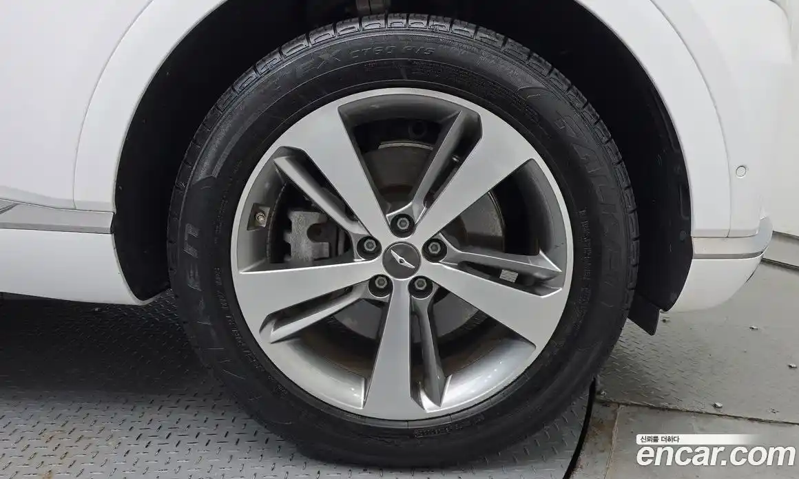 Genesis GV80 2020 2.5 Автомат в Москве № 23669, фото 11