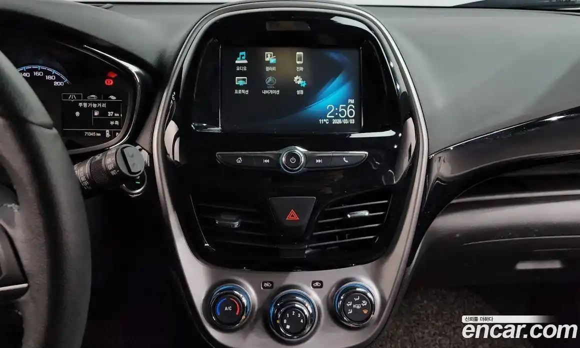 Chevrolet Spark 2017 1.0 Автомат в Москве № 238730, фото 16