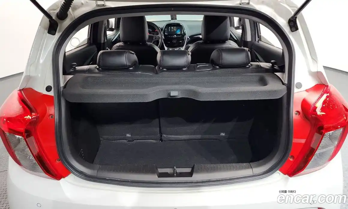 Chevrolet Spark 2017 1.0 Автомат в Москве № 238730, фото 19