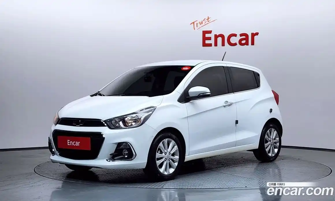 Chevrolet Spark 2017 1.0 Автомат в Москве № 238730, фото 4