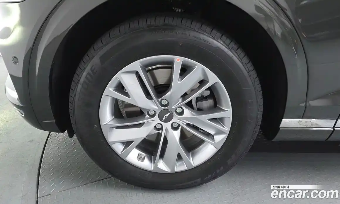 Genesis GV70 2024 2.5 Автомат в Москве № 24016, фото 19