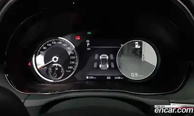 Genesis GV70 2024 2.5 Автомат в Москве № 24016, миниатюра 5