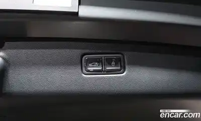 Genesis GV70 2024 2.5 Автомат в Москве № 24016, миниатюра 7