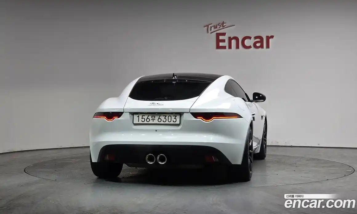 Jaguar F-Type 2019 2.0 Автомат в Москве № 240223, фото 16