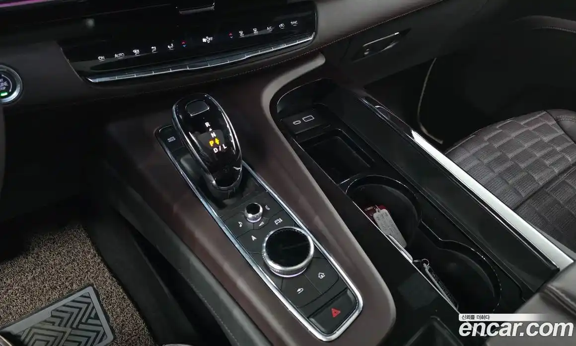 Cadillac Escalade 2023 6.2 Автомат в Москве № 256359, фото 9