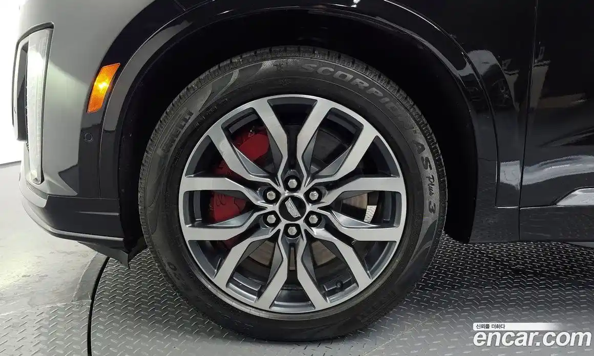 Cadillac XT6 2022 3.6 Автомат в Москве № 256449, фото 1