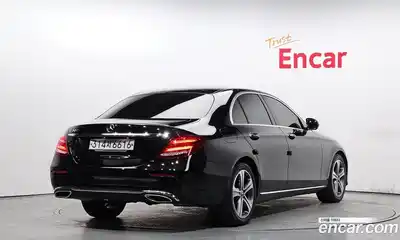 Mercedes-Benz E-Class 2018 2.0 Автомат в Москве № 265263, миниатюра 4