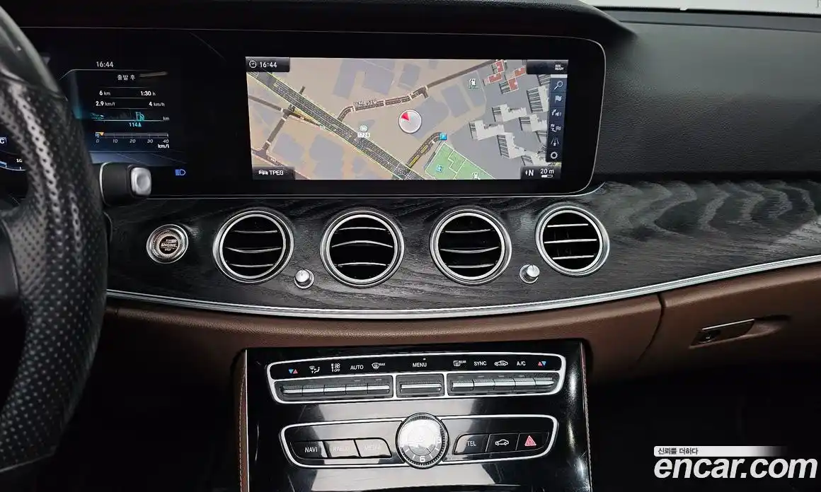 Mercedes-Benz E-Class 2018 2.0 Автомат в Москве № 265263, фото 5