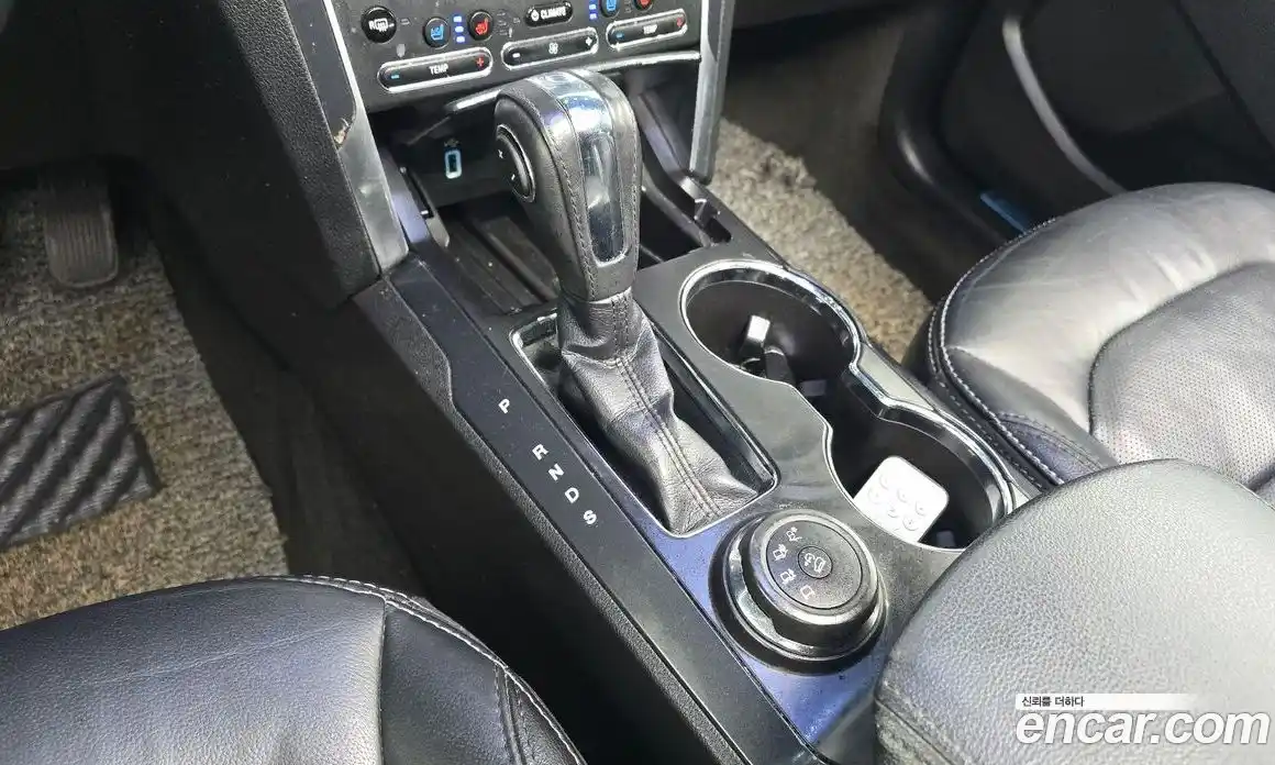 Ford Explorer 2018 2.3 Автомат в Москве № 273459, фото 14