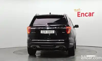 Ford Explorer 2018 2.3 Автомат в Москве № 273459, миниатюра 4