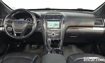 Ford Explorer 2018 2.3 Автомат в Москве № 273459, миниатюра 7
