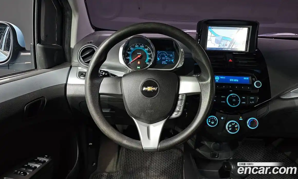 Chevrolet Spark 2014 1.0 Автомат в Москве № 27773, фото 16