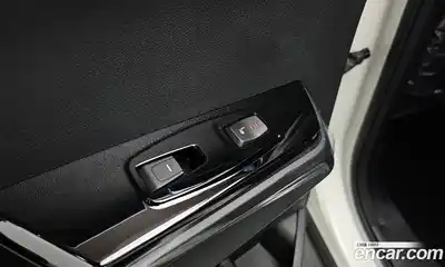 SsangYong Torres 2025 1.5 Автомат в Москве № 28113, миниатюра 2