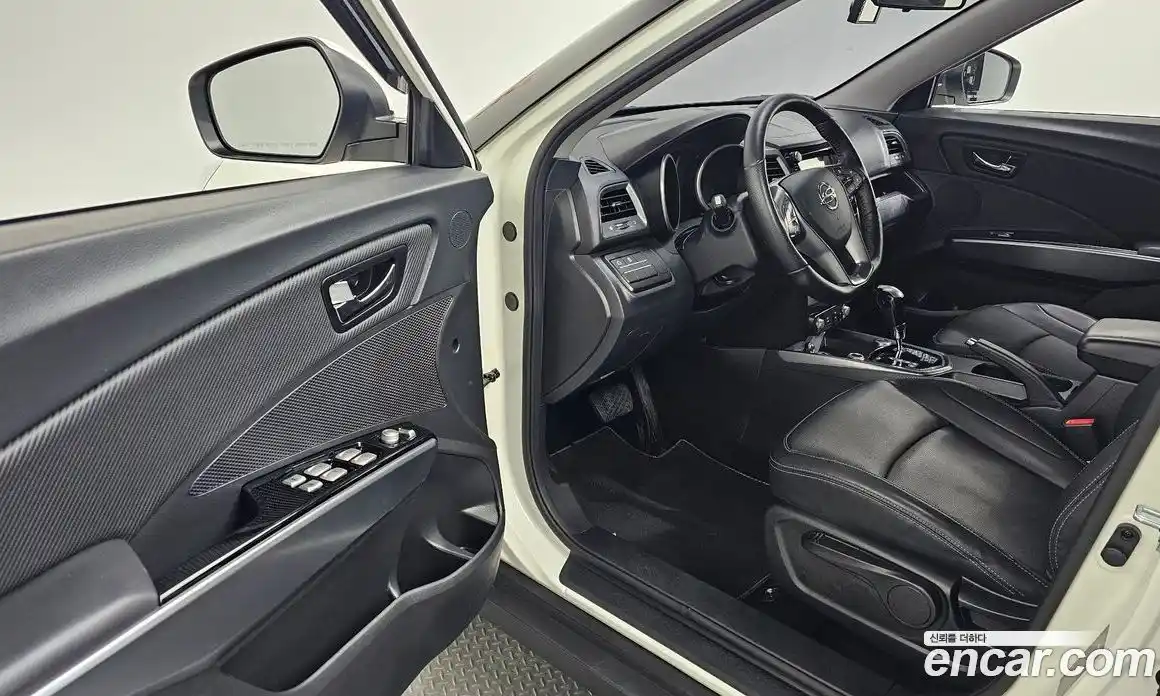 SsangYong TIBOLI 2018 1.6 Автомат в Москве № 28607, фото 18