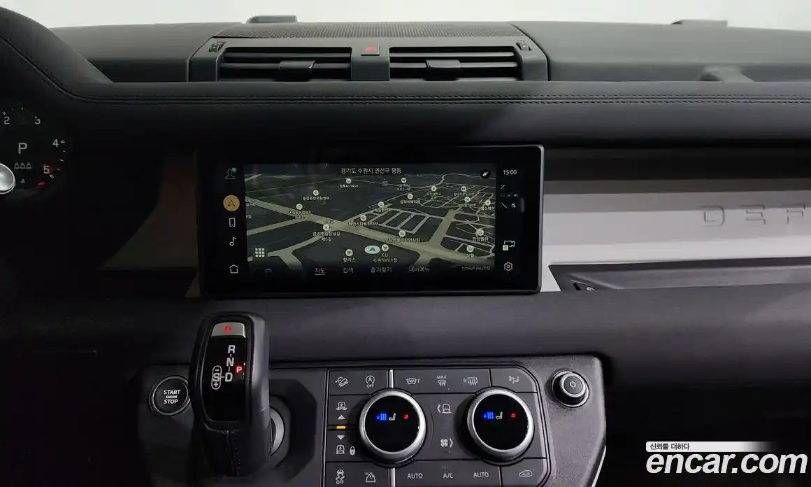 Land Rover Defender 2022 3.0 Автомат в Москве № 297977, фото 4